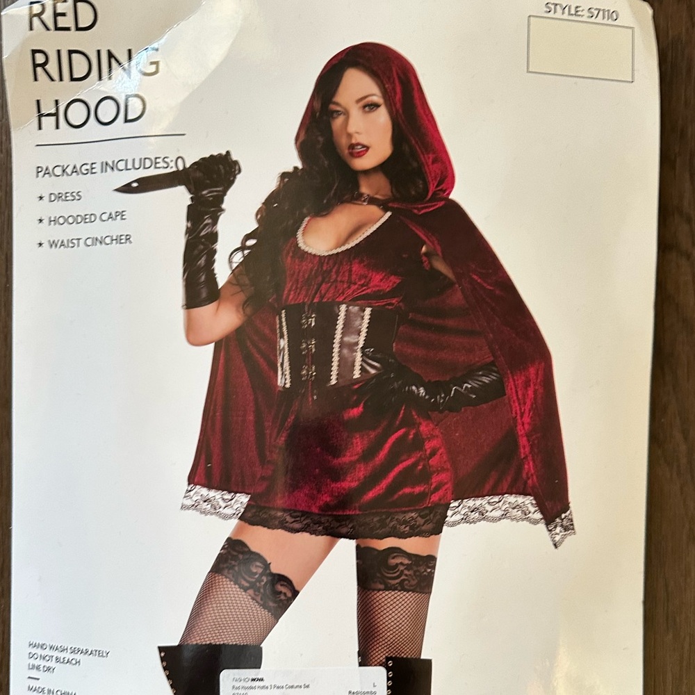 Fashion Nova Red Riding Hood Costume - Picture 5 of 11